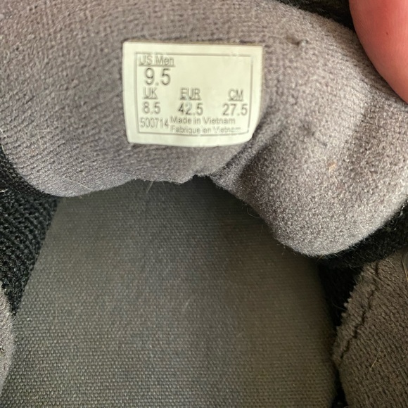 Vans Size 9.5M - Picture 4 of 5